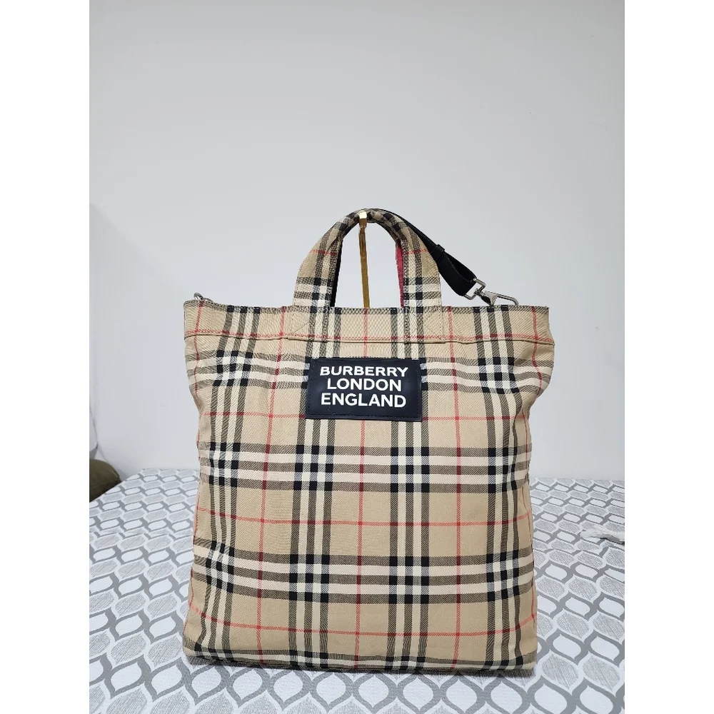 Burberry Nova Check Messenger Bag Beige/Black